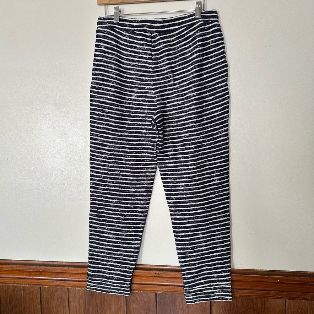 Lou & Grey Texture Loungewear Cropped Sweatpants Size Small Nautical Striped - Picture 4 of 9